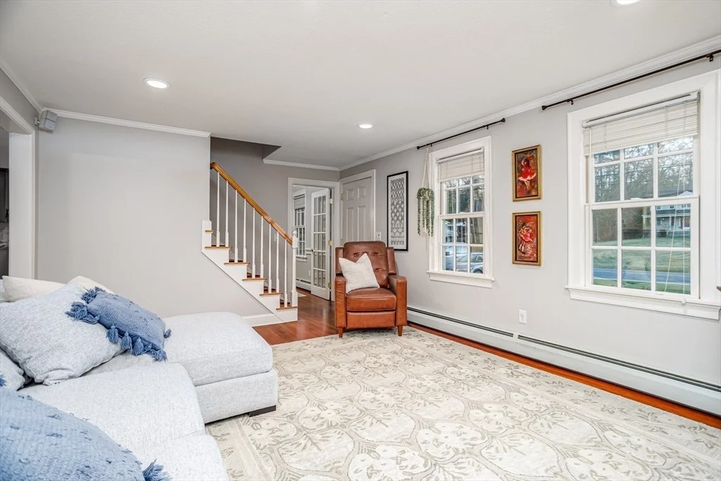 Photo of 238 Mill St Ext