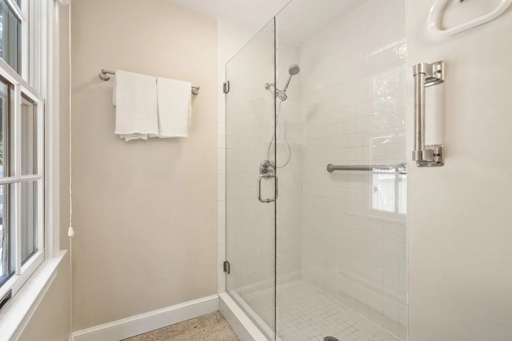 Photo of 55 Winterset Drive