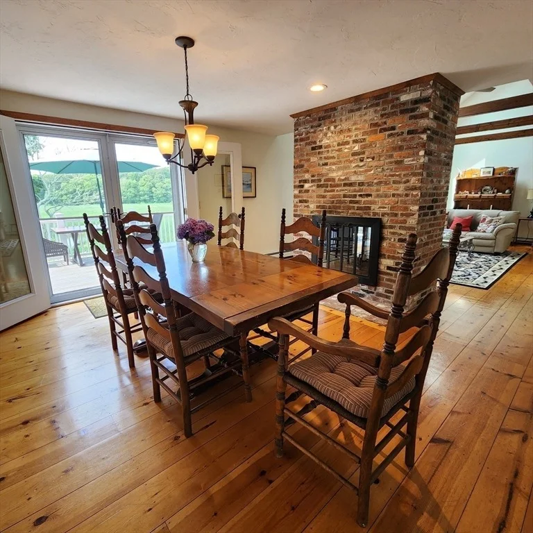 Photo of 143 Abbey Gate Rd