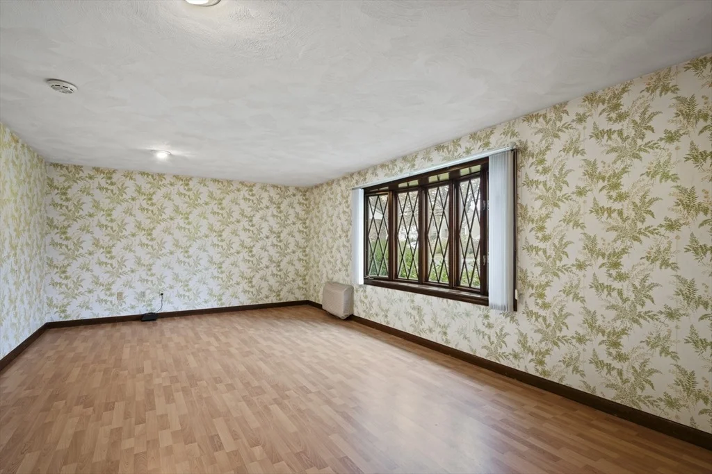 Photo of 8 Hunter Circle