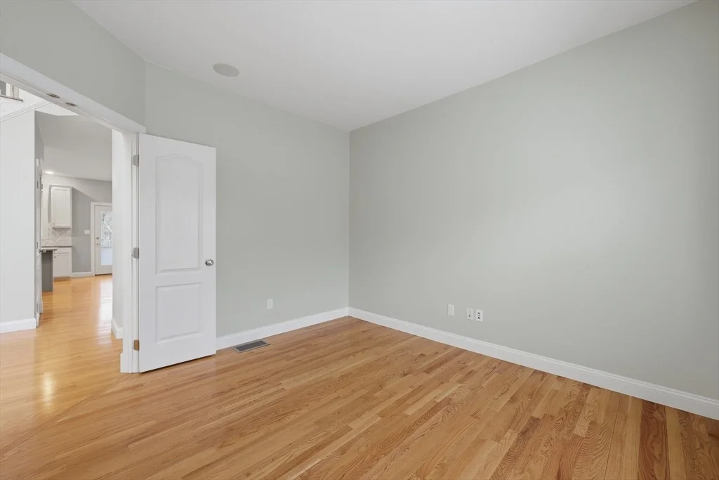 Photo of 35 Peter Street