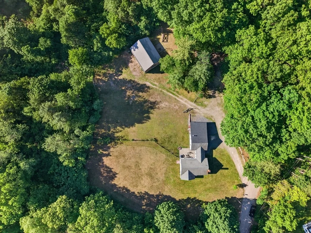 Photo of 4 Hamilton Hill Rd