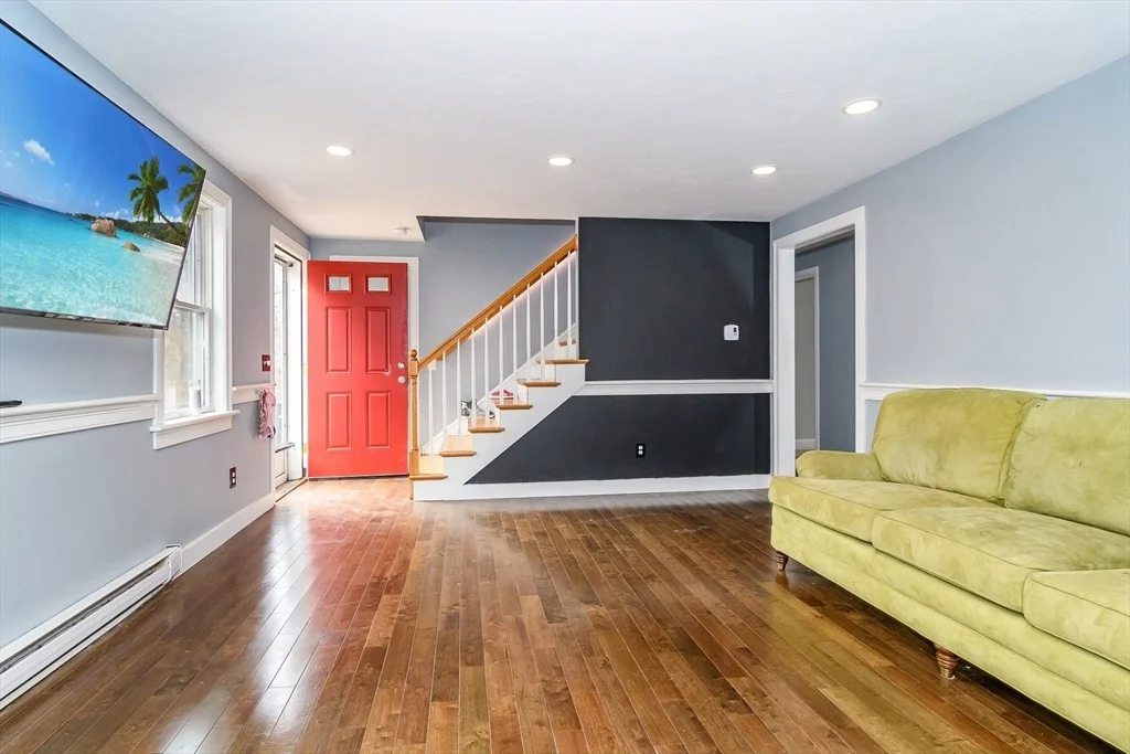 Photo of 15 Florence Ave