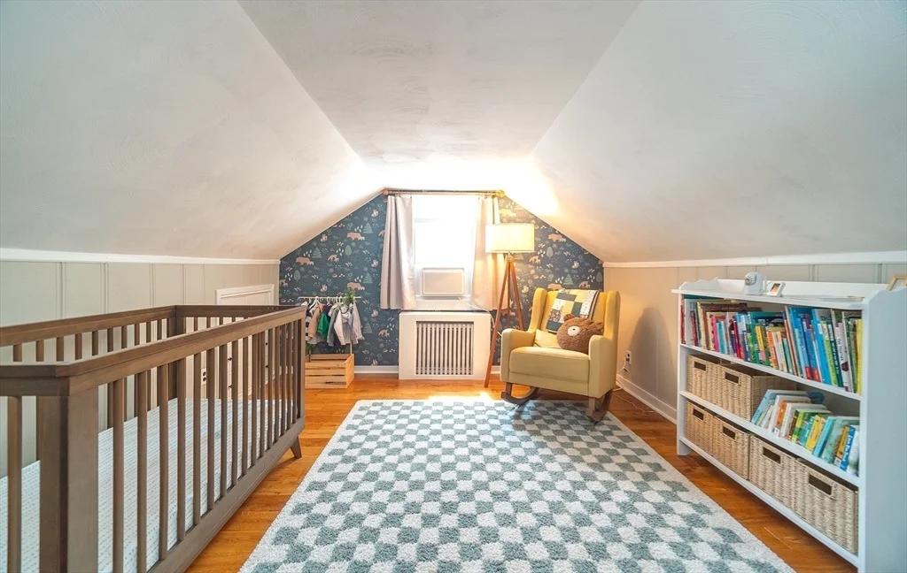 Photo of 55 Gillette Cir