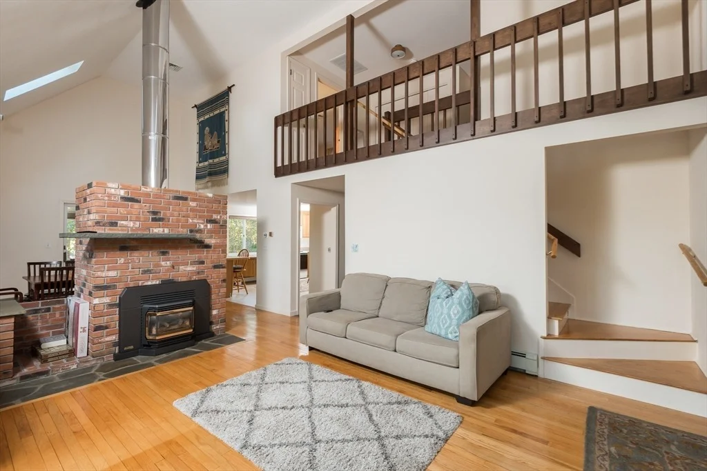 Photo of 35 Duncan Lane