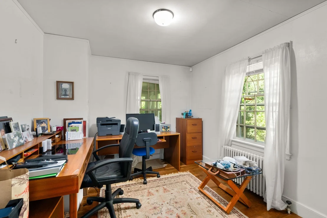 Photo of 20 Buswell Park