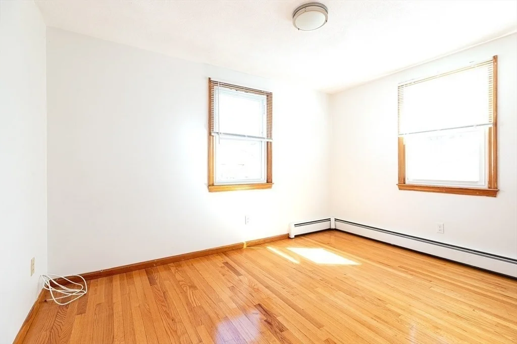 Photo of 2 Marigold Ave