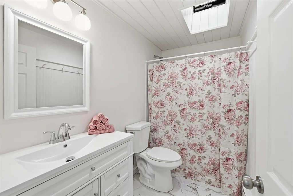 Photo of 14 Bartlett St