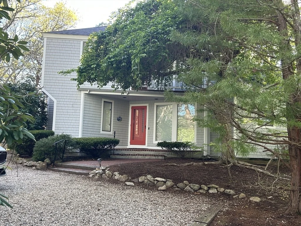 Photo of 41 Greensward Cir