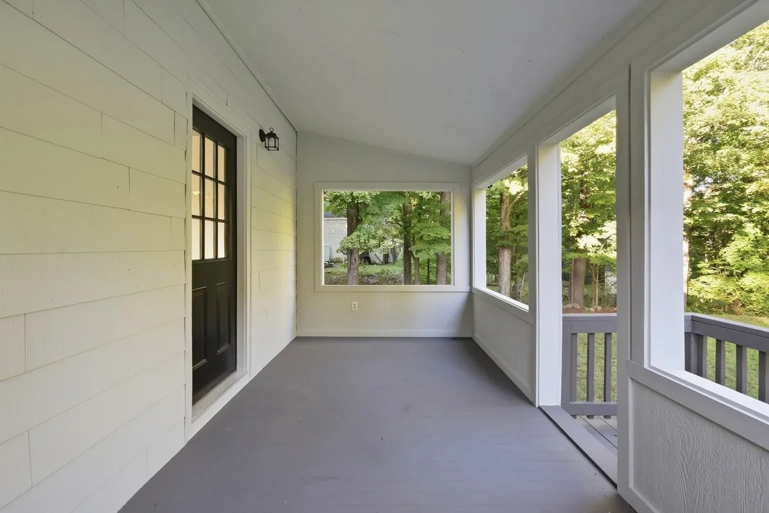 Photo of 384 Mill St