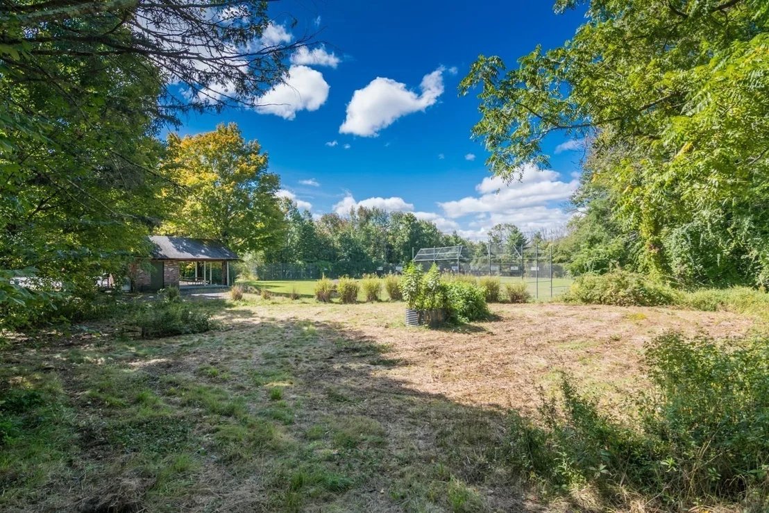Photo of 409 Main Rd