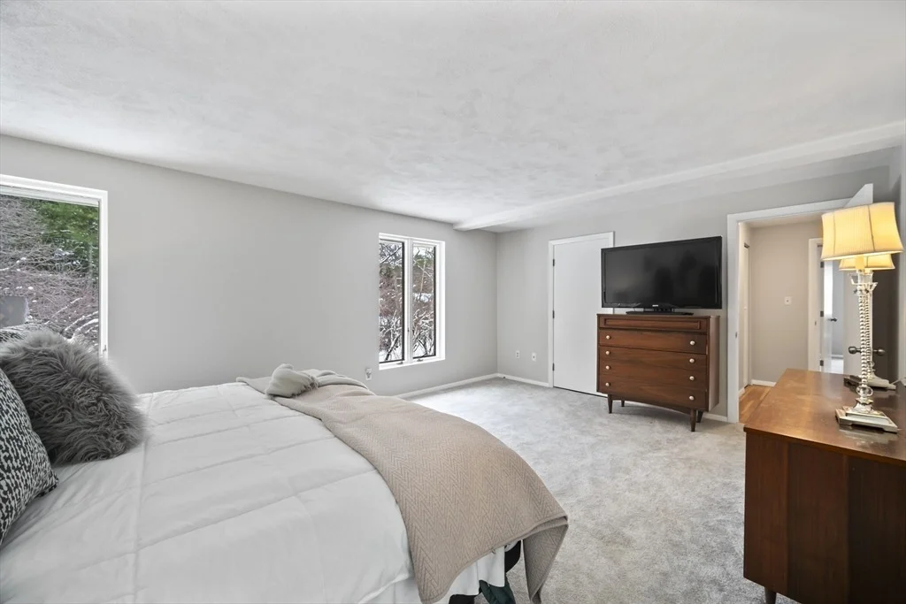Photo of 20 Bent Brook Road