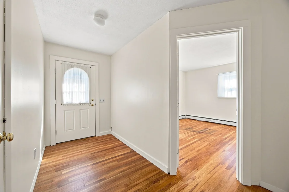 Photo of 40 Lake St.