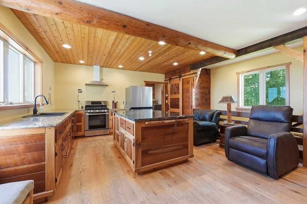 Photo of 5 Osgood Rd