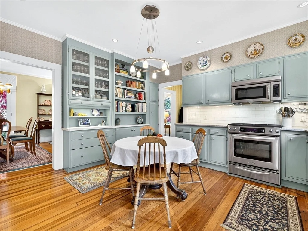 Photo of 32 Donizetti St