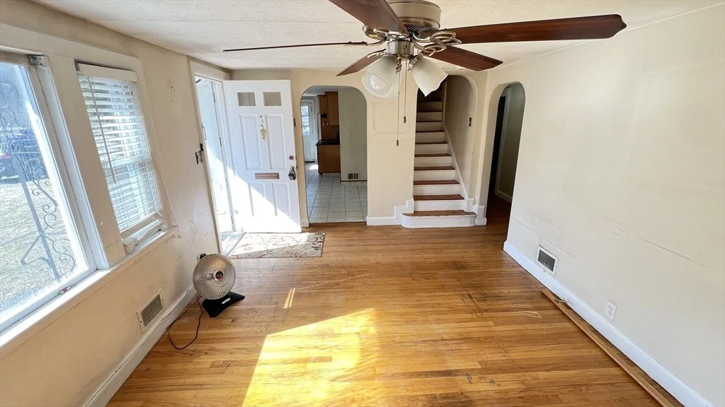 Photo of 2 Carpenter Rd
