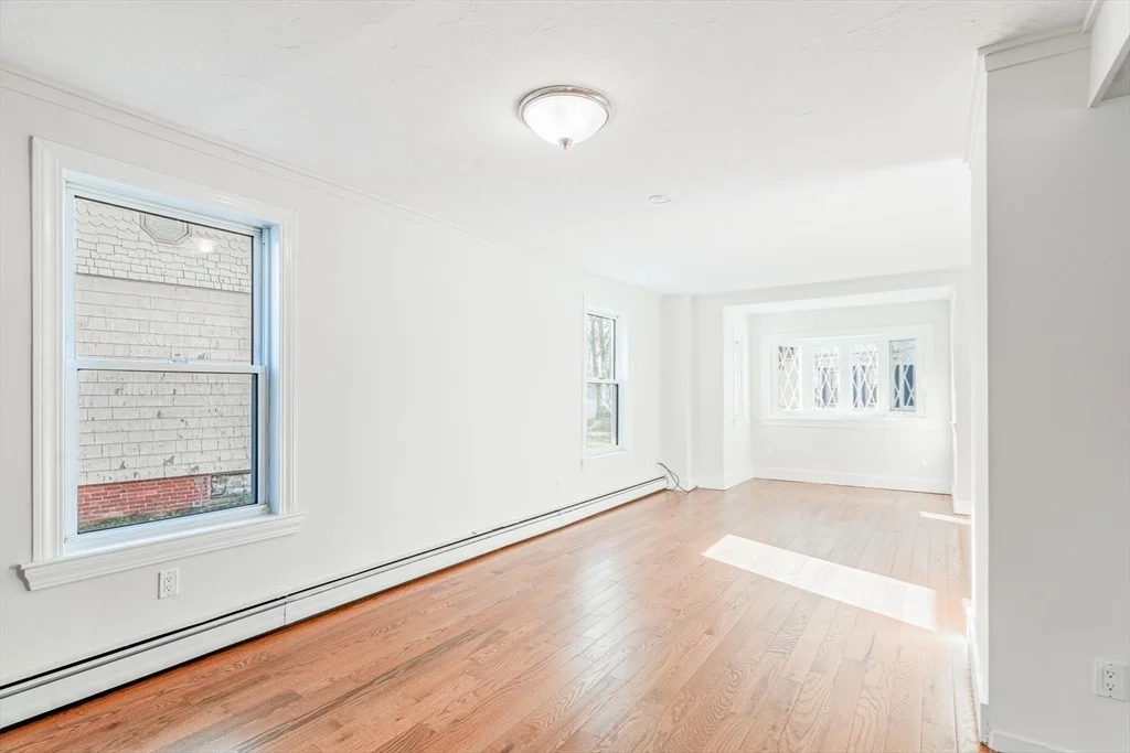Photo of 5 Sherbrook Pl