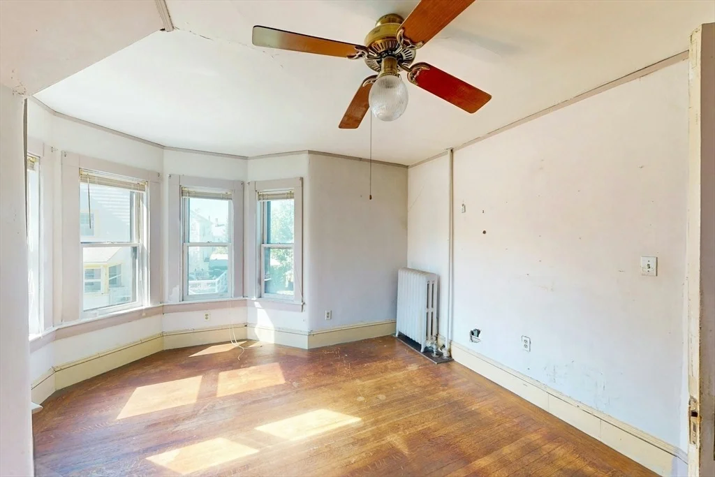 Photo of 4 Woodside Park