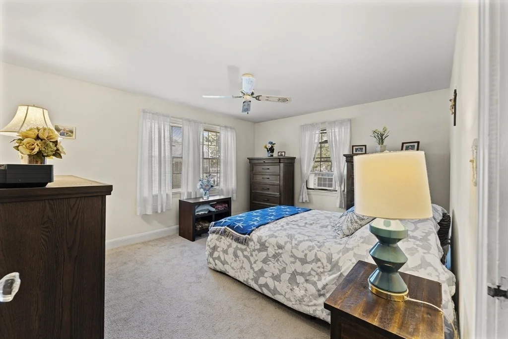 Photo of 85 Oak St