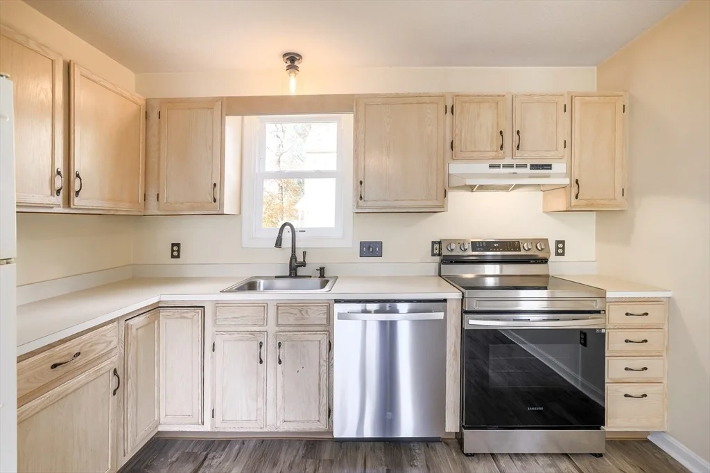 Photo of 29 Arland Dr