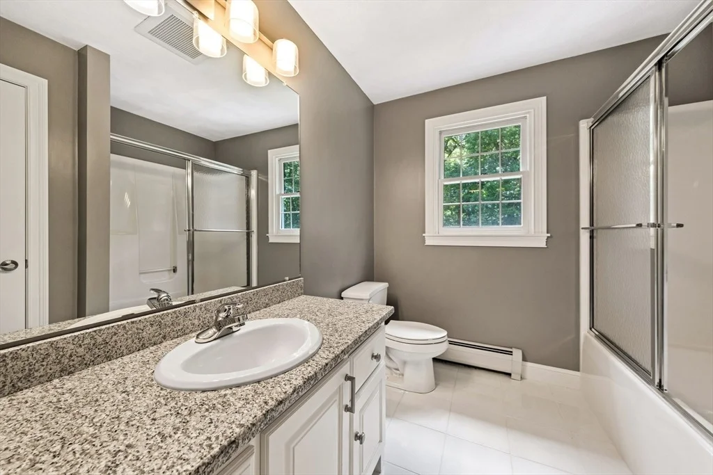 Photo of 10 Morgan Dr