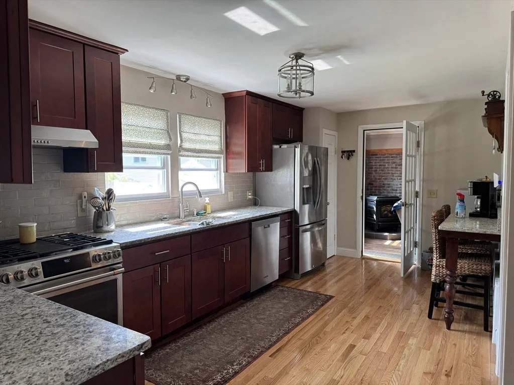 Photo of 89 Westview