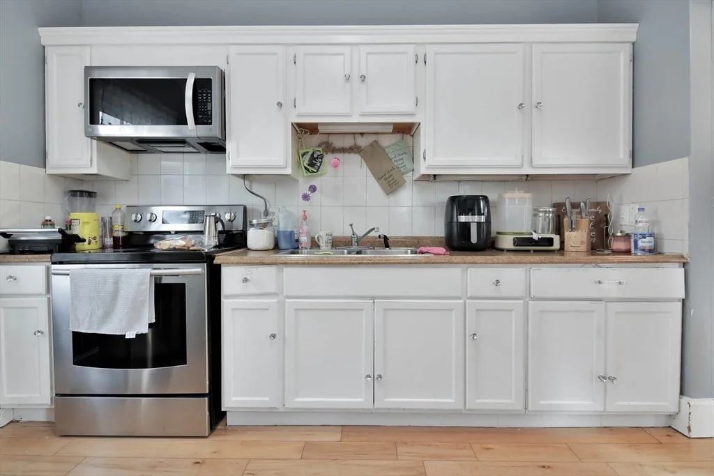 Photo of 87 Abbott St