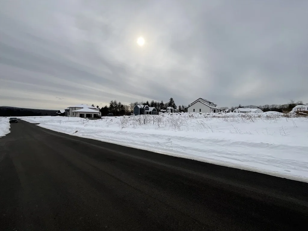 Photo of Lot 88 Turning Leaf/Equinox Pass