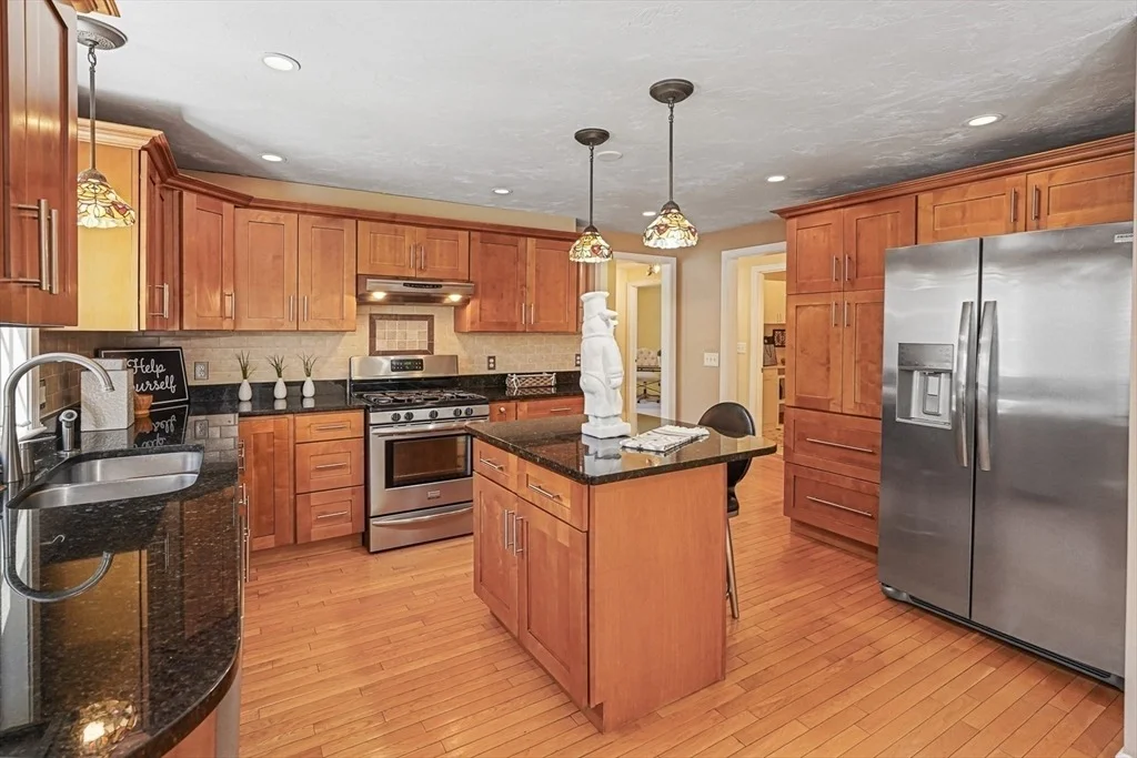 Photo of 9 Cardinal Cir