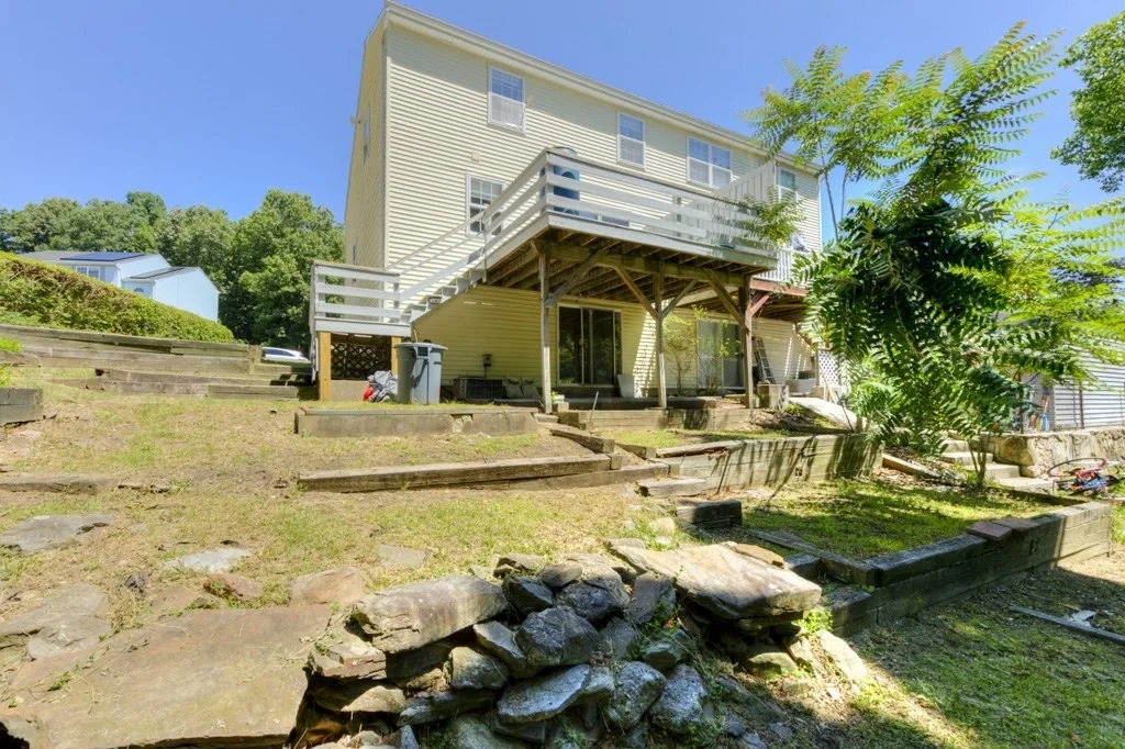 Photo of 39 Ledgecrest Dr