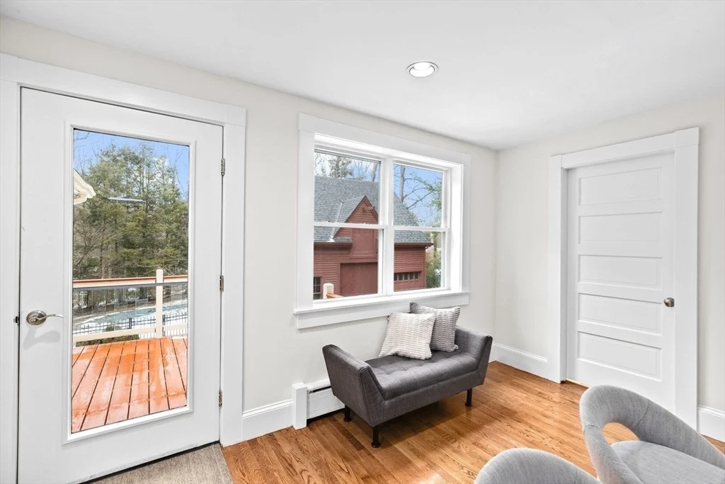 Photo of 90 Brook St