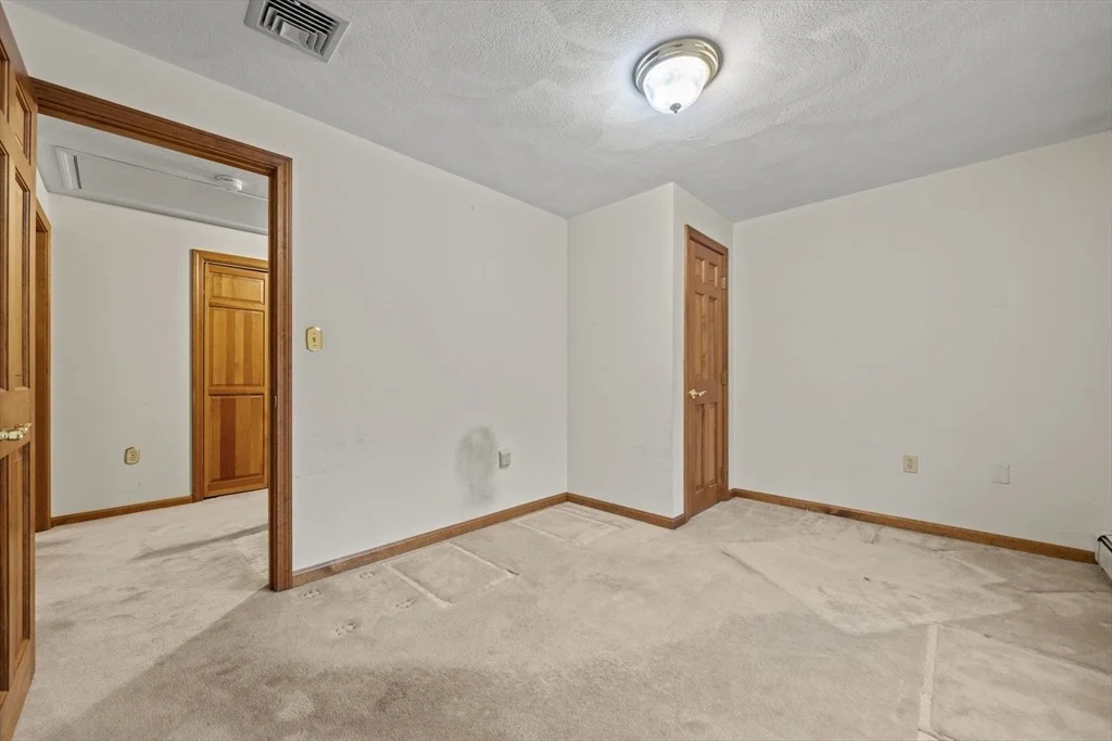 Photo of 15 Valdora Drive