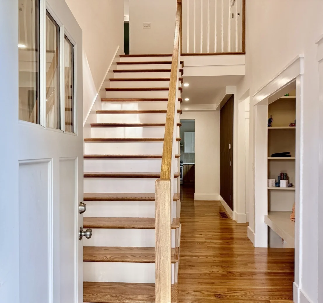 Photo of 32 Hickory Cliff Rd