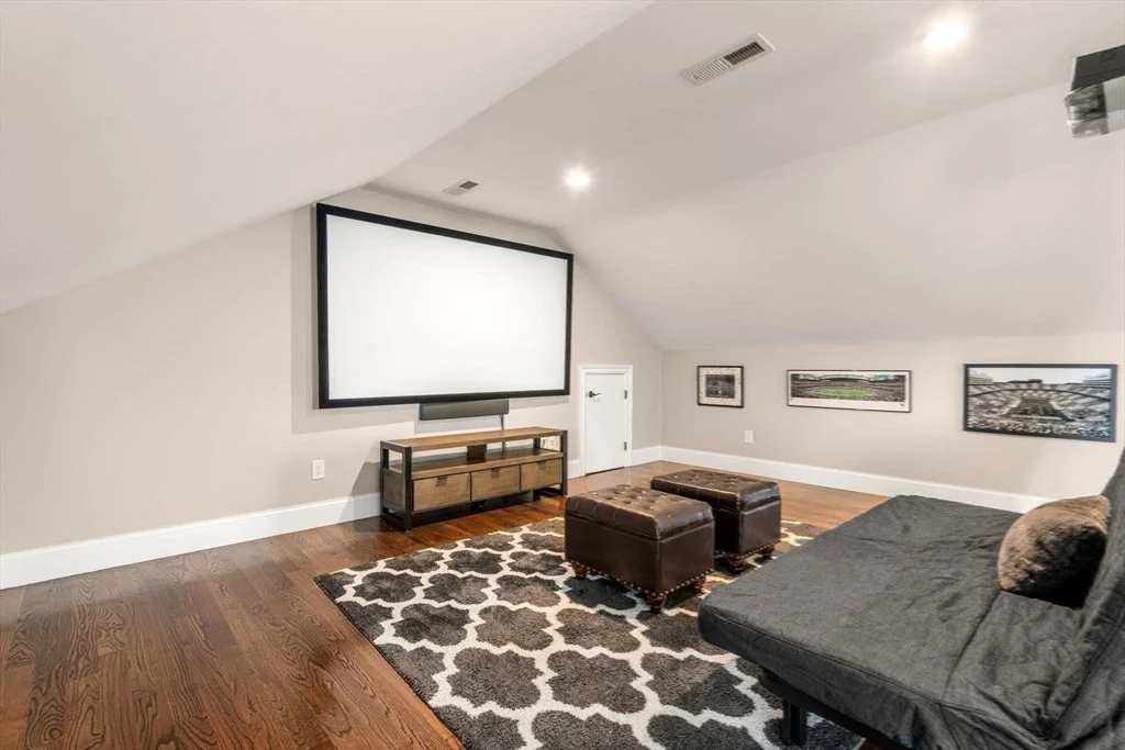 Photo of 175 Schoolmasters Lane
