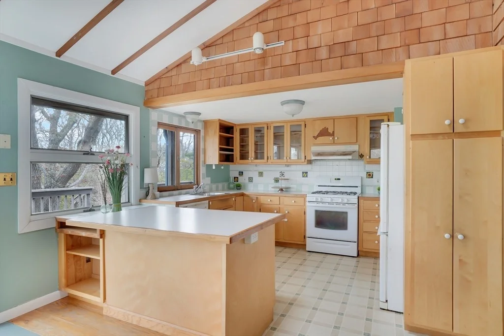 Photo of 453 Lighthouse Rd