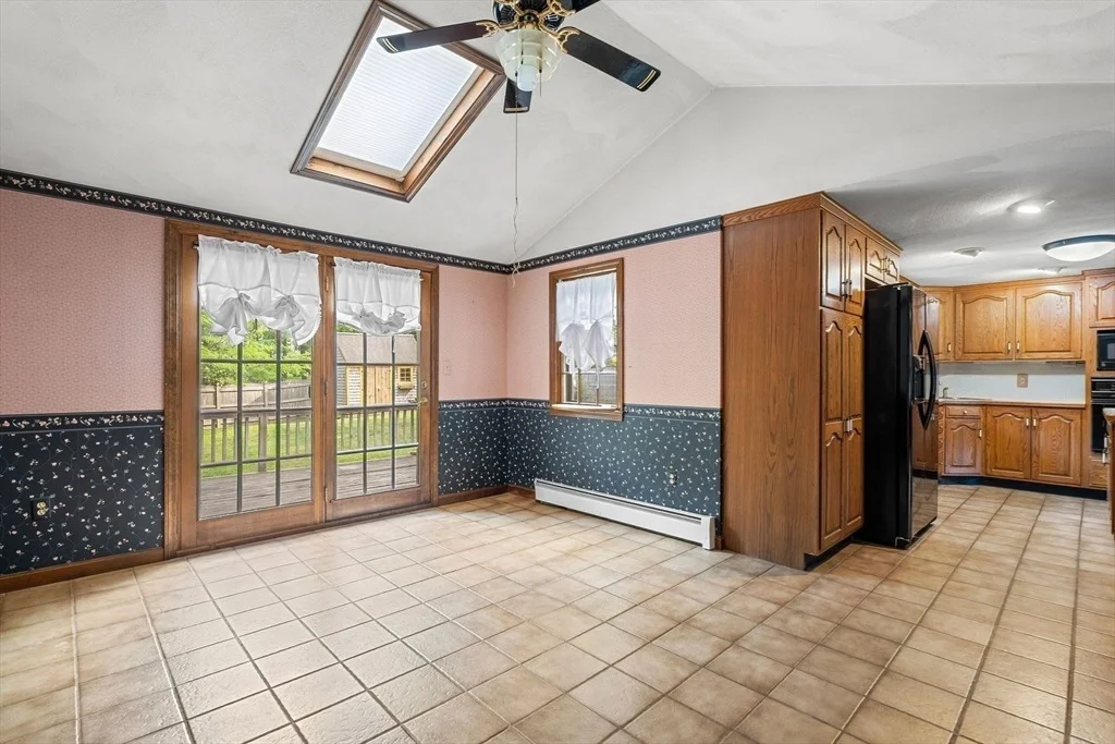 Photo of 1200 Forest St
