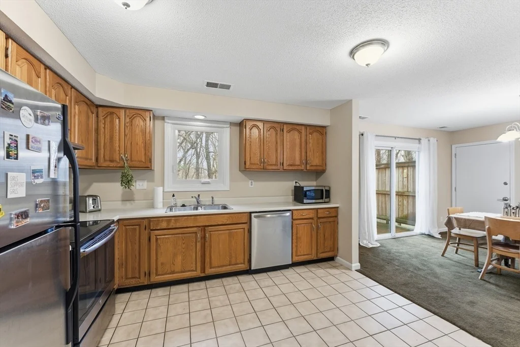 Photo of Unit 2 at 200 Lambert Terrace