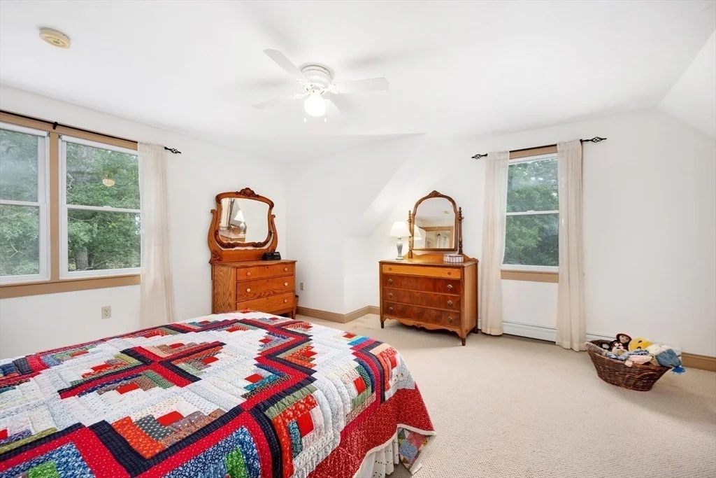 Photo of 154 Whittier Dr