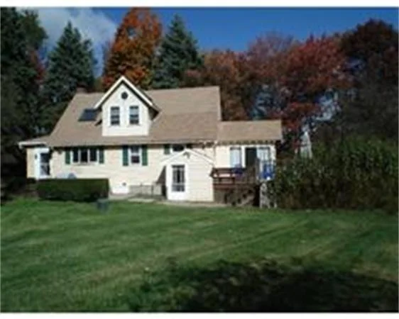Photo of 497 Concord Ave
