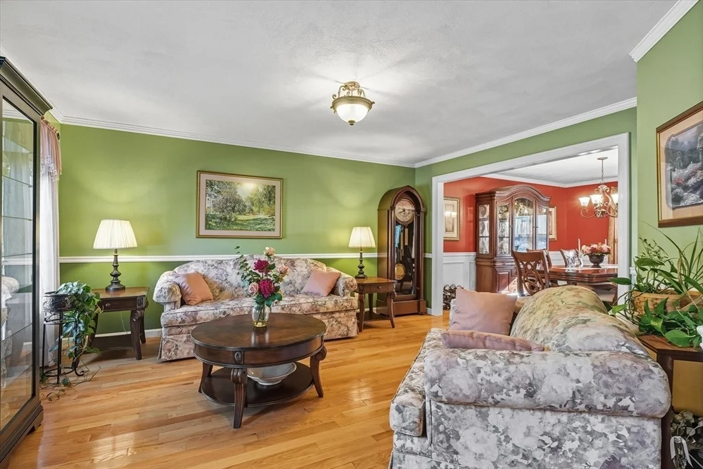 Photo of 325 Den Quarry Road