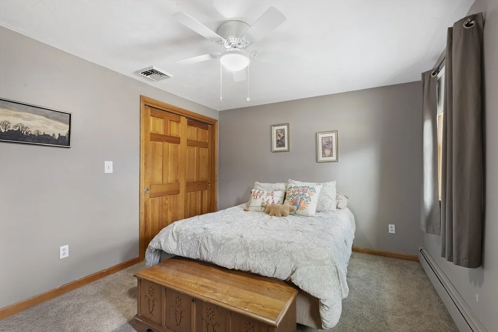 Photo of 33 Douglas Hill Way