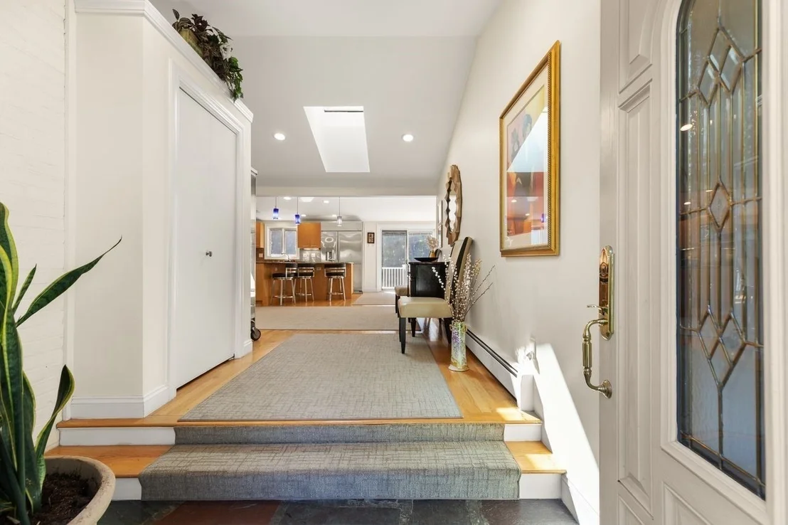 Photo of 16 Leonard Rd