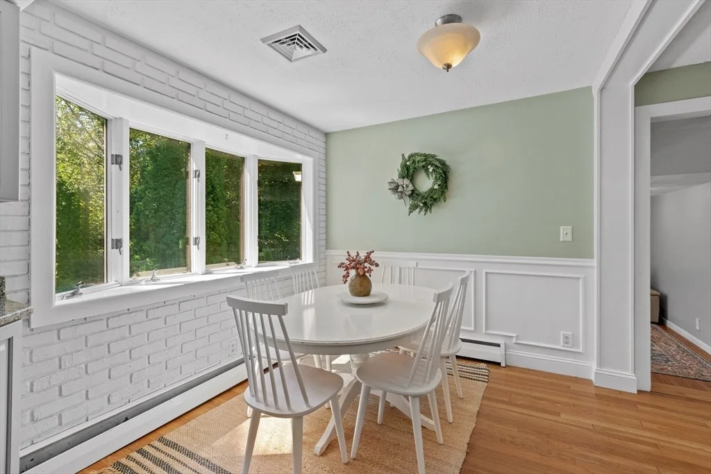 Photo of 14 Sunset Drive