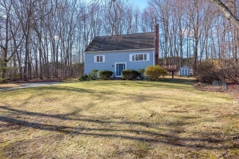 Photo of 27 Emily Ln