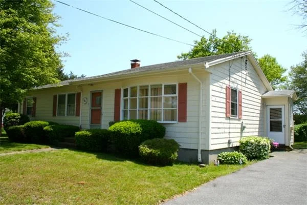Photo of 3 Lincoln Dr