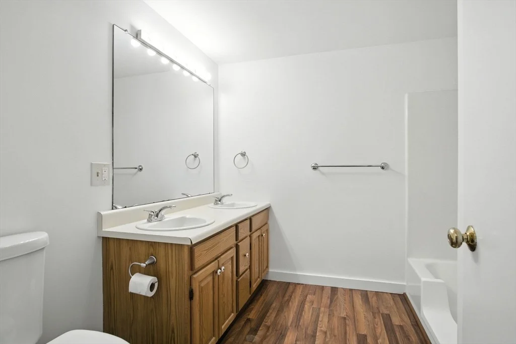Photo of Unit 8 at 8 Devlin Circle