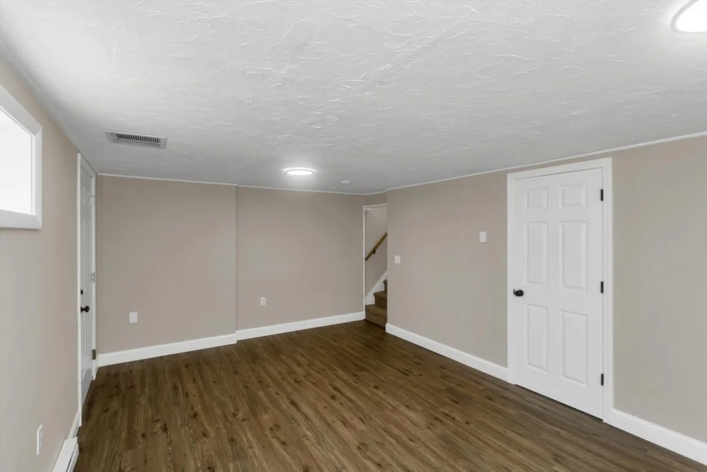 Photo of Unit 22 at 22 Warebrook Vlg