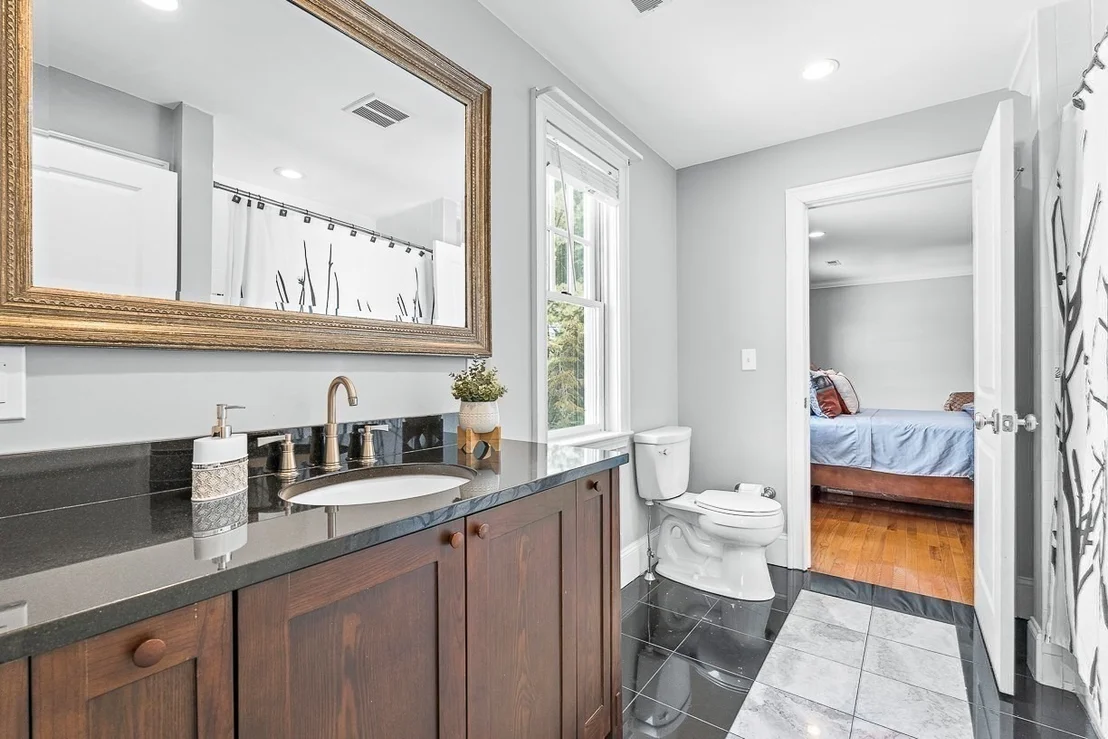 Photo of 37 Mayflower Road