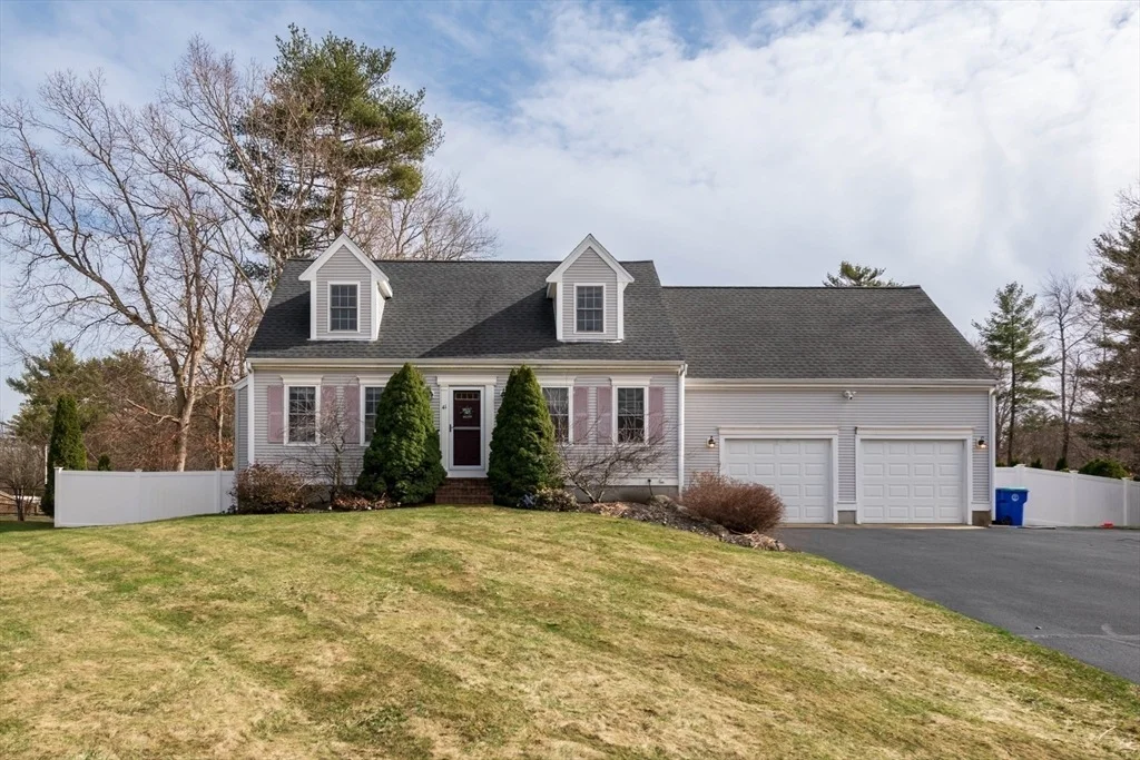 Photo of 41 Winter Cir