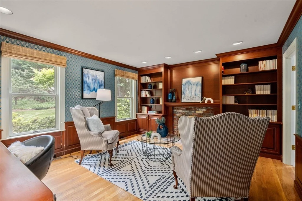 Photo of 8 Pleasant Street